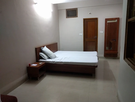 1 x Standard room